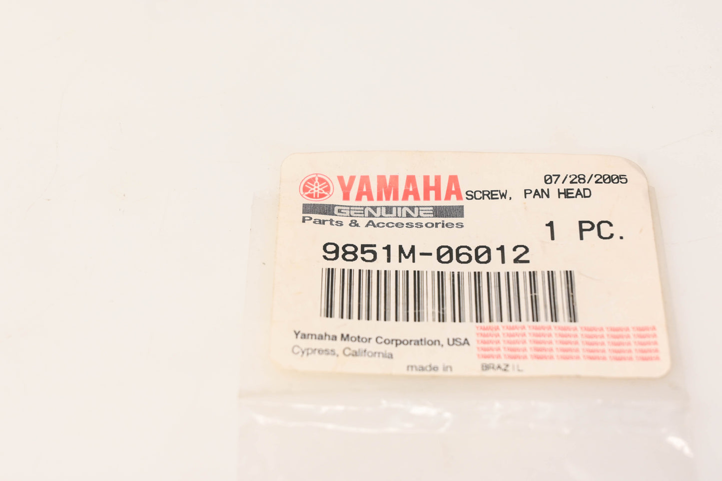 New OEM Yamaha 9851M-06012-00 Pan Head Screw NOS
