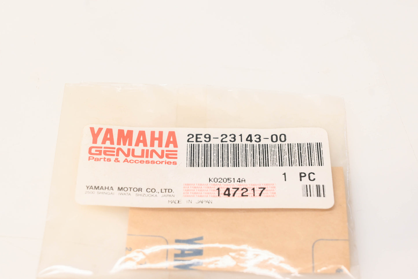 New OEM Yamaha 2E9-23143-00-00 Lower spring Seat NOS