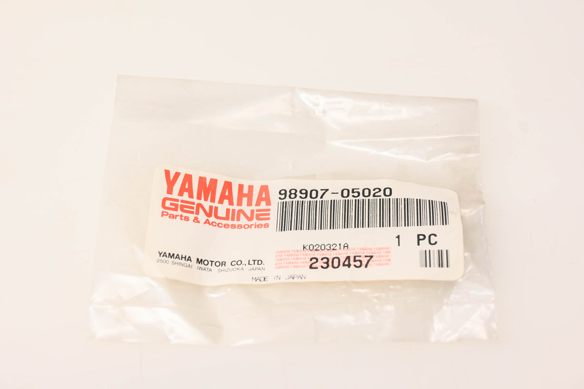 New OEM Yamaha 98907-05020-00 Binding Screw NOS