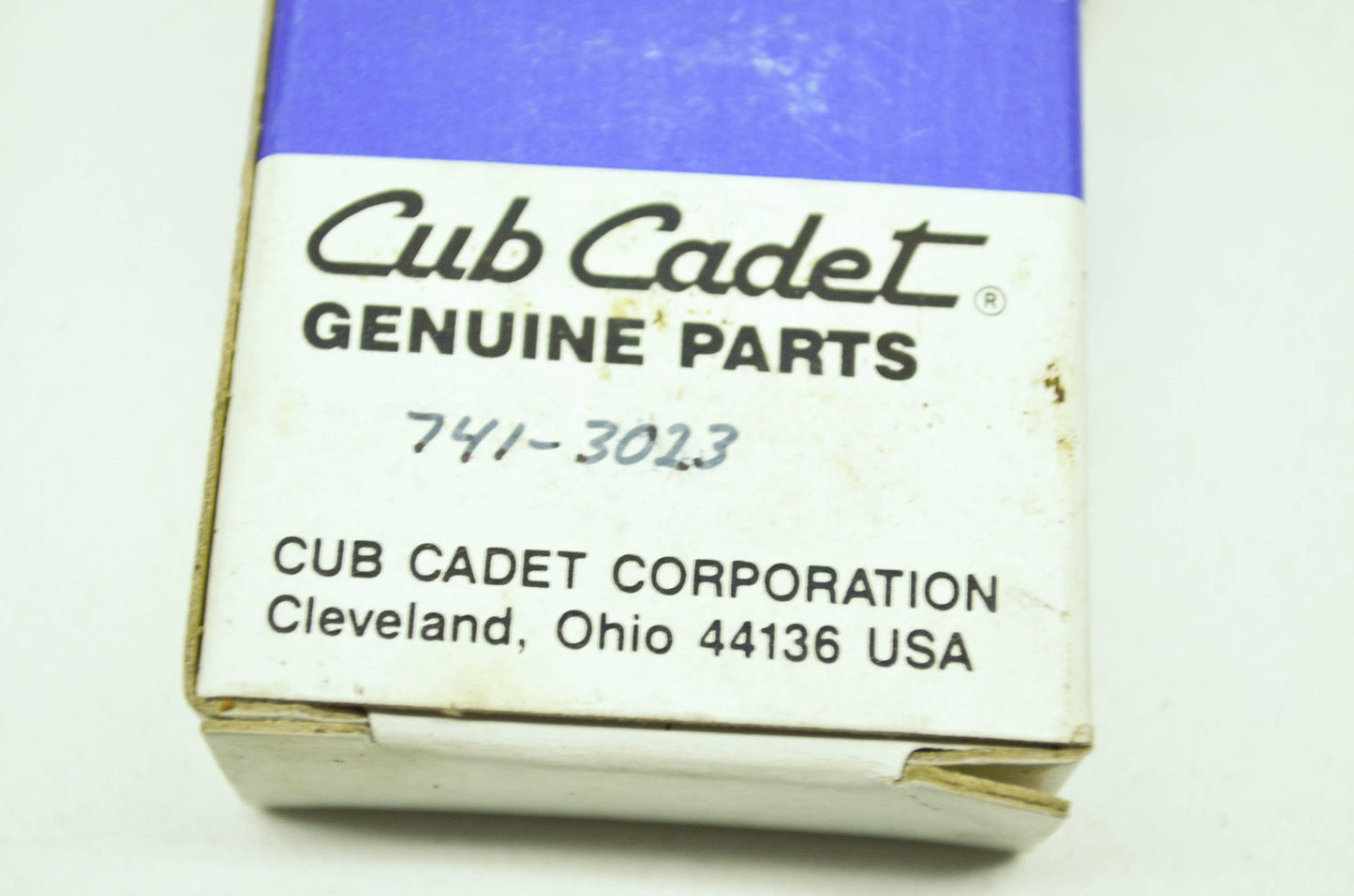 NEW Cub Cadet Bearing NOS 741-3023