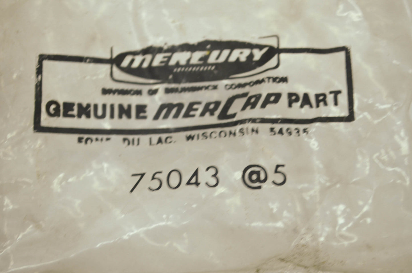 Mercury Marine Outboard Thumb Screw Cap NOS