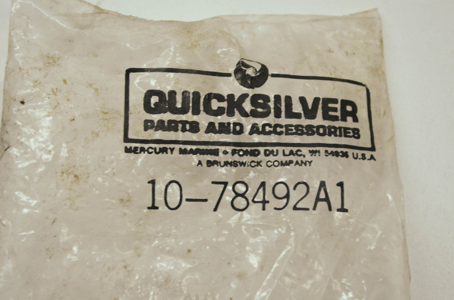 NEW OEM Quicksilver Thumb Screw Assembly NOS 10-78492A1