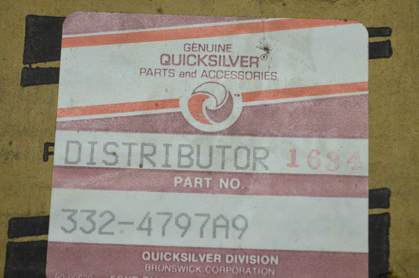 NEW OEM Mercury Marine Outboard Distributor Housing NOS