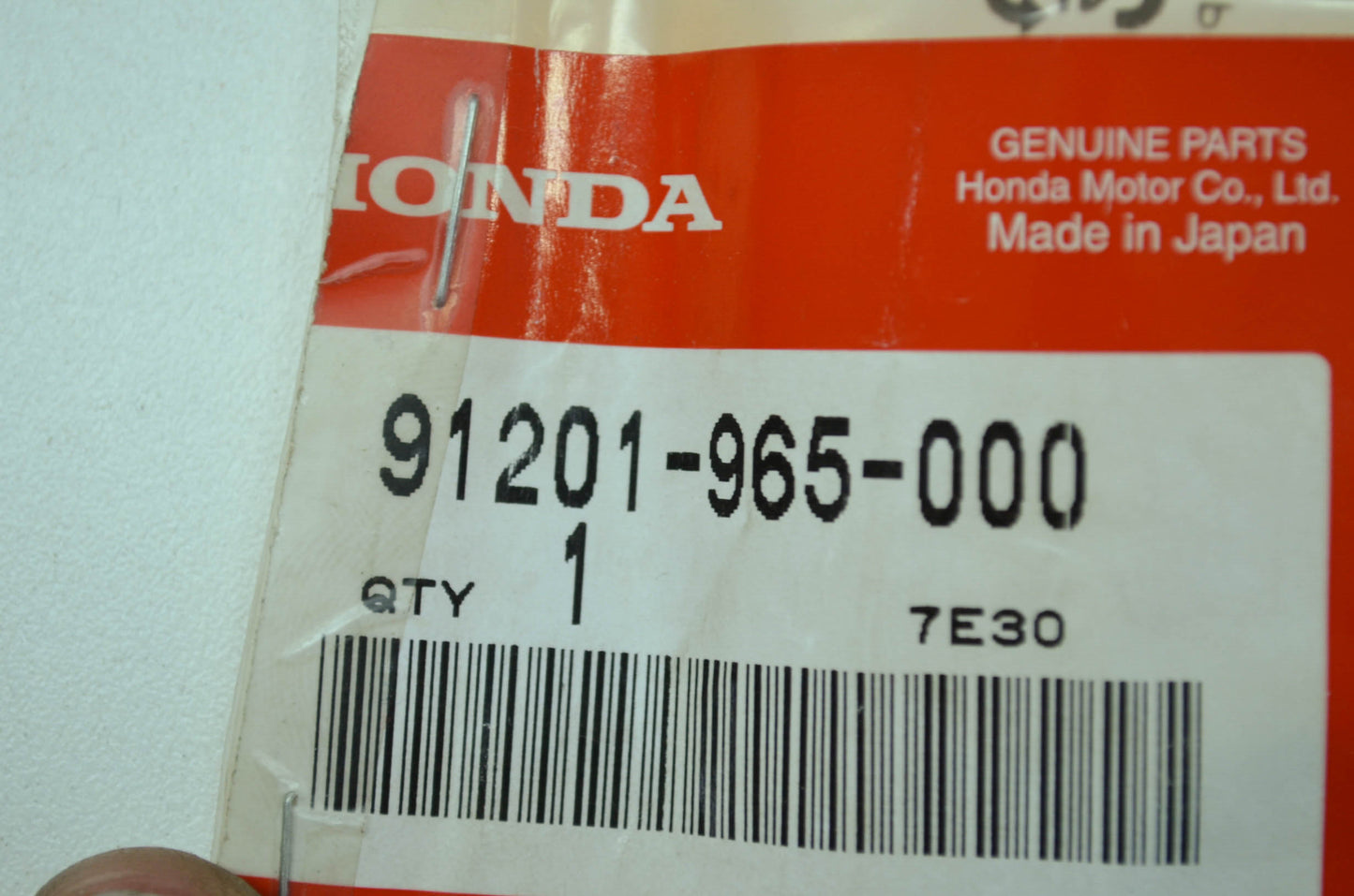 OEM Honda 91201-965-000 Oil Seal 12X22X5 NOS