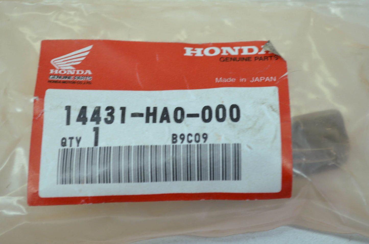 OEM Honda 14431-HA0-000 Intake Valve Rocker Arm NOS