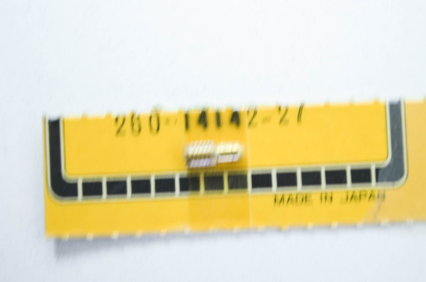 OEM Yamaha 260-14142-27-00 Pilot Jet #27.5 NOS