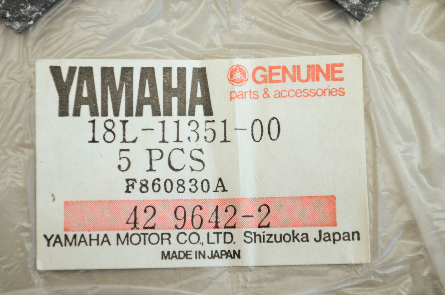 OEM Yamaha 18l-11351-00-00 Cylinder Gasket NOS