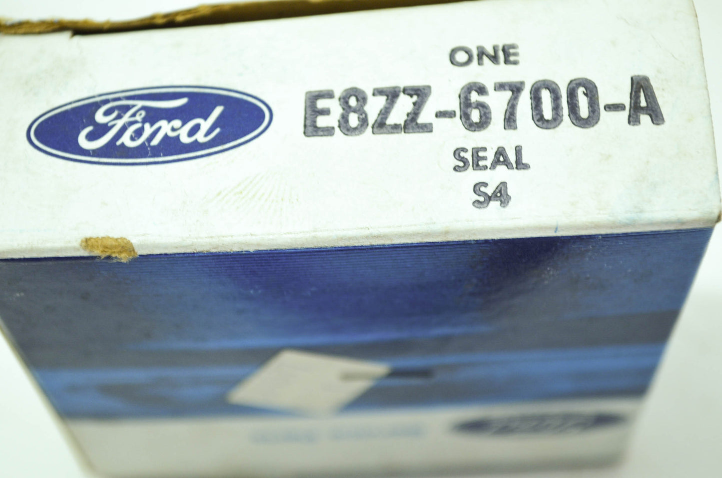 NEW OEM Ford 1983-1993 Mustang Crankshaft Front Oil Seal E8ZZ-6700-A,984877 NOS