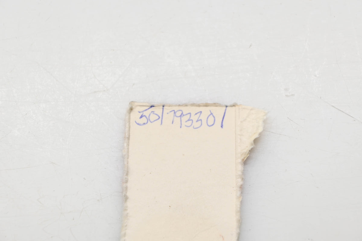 New OEM Husqvarna 501 79 33-01, 501793301 Top Cover Bracket Stud NOS