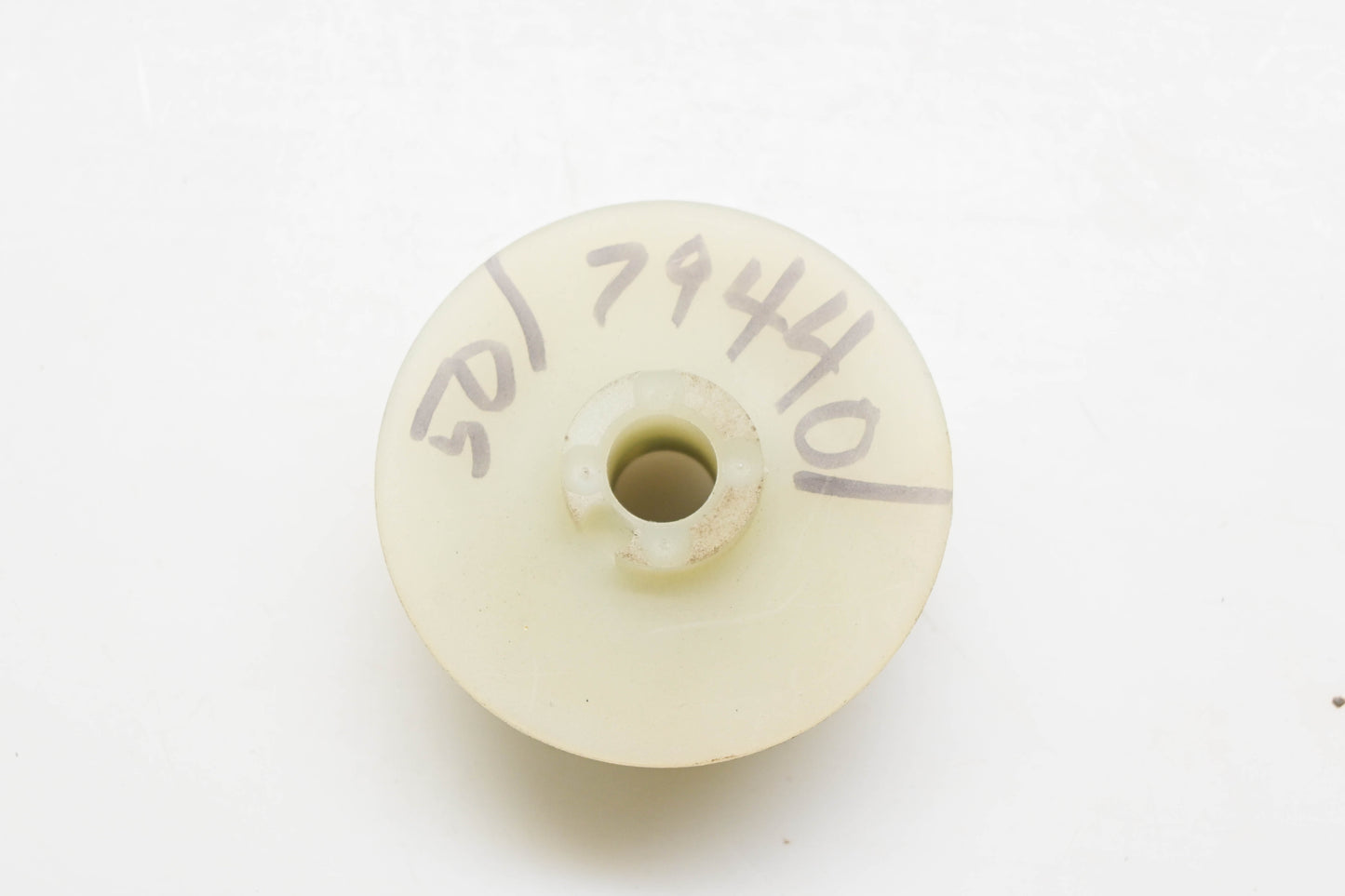 New OEM Husqvarna 501 79 44-01, 501794401 Recoil Starter Pulley NOS