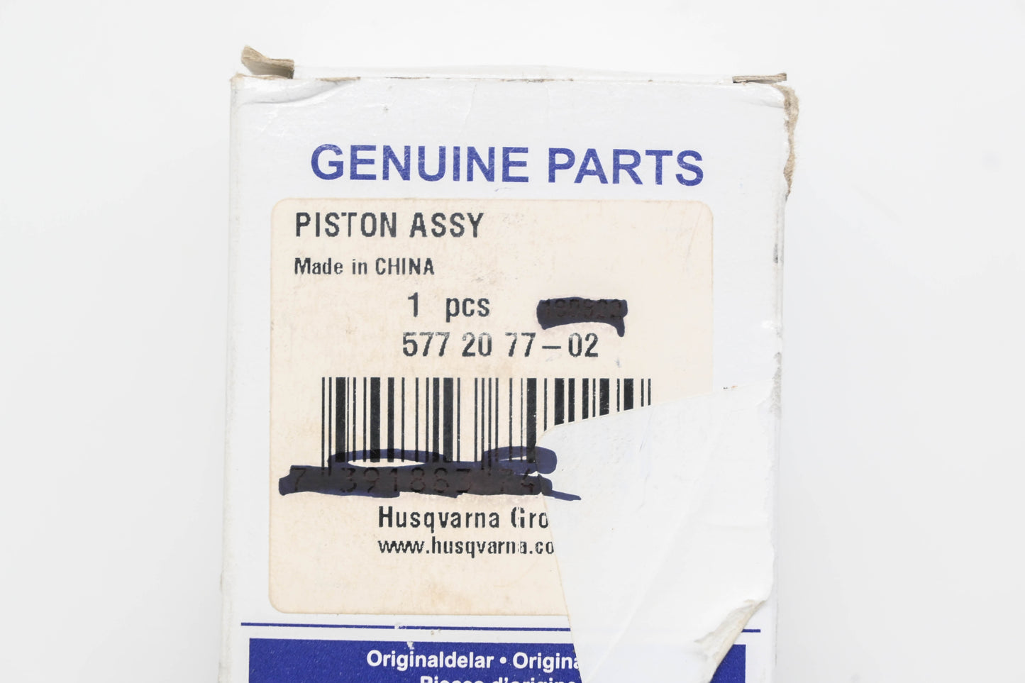 New OEM Husqvarna 577 20 77-02, 577207702 Piston Assembly NOS