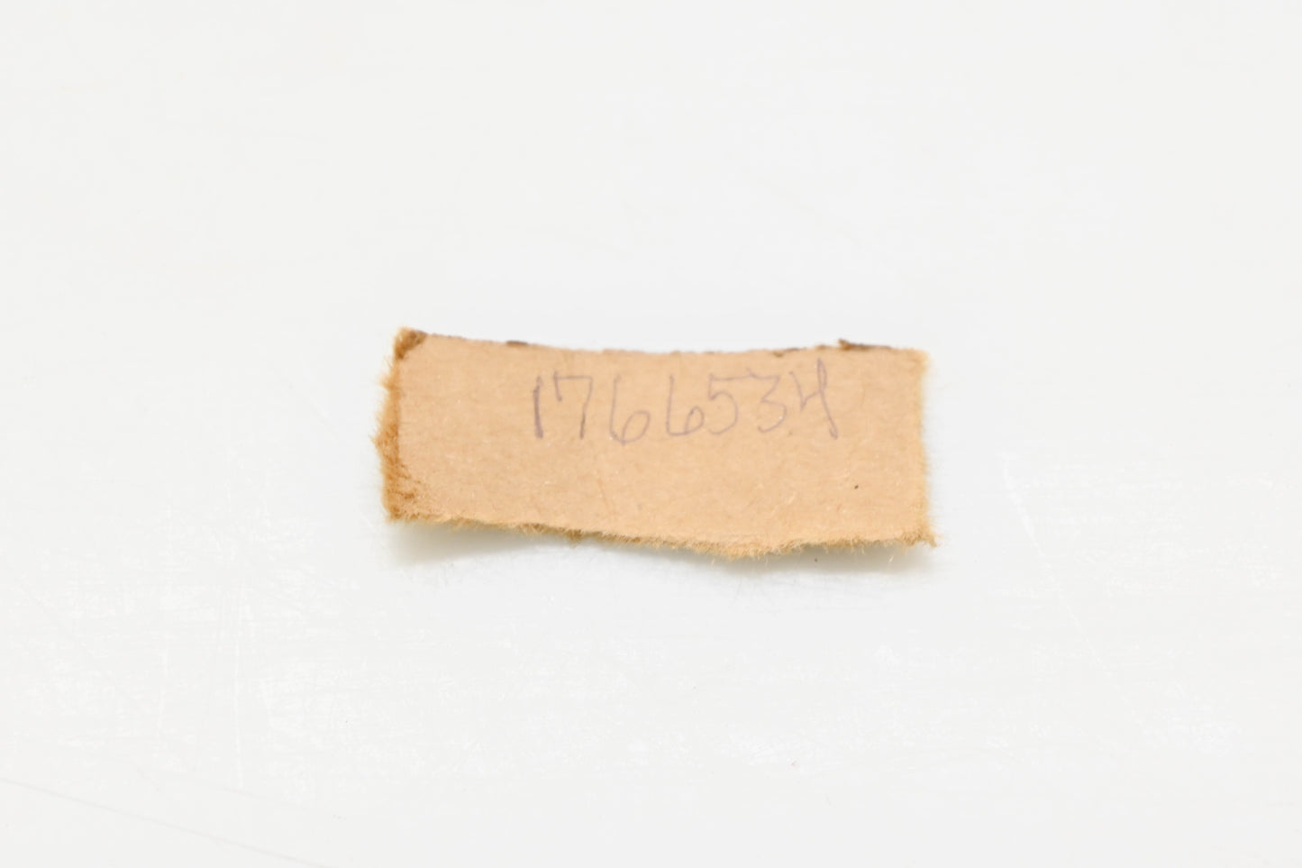 Bolens 1766534 Socket Head Screws Qty 2 NOS