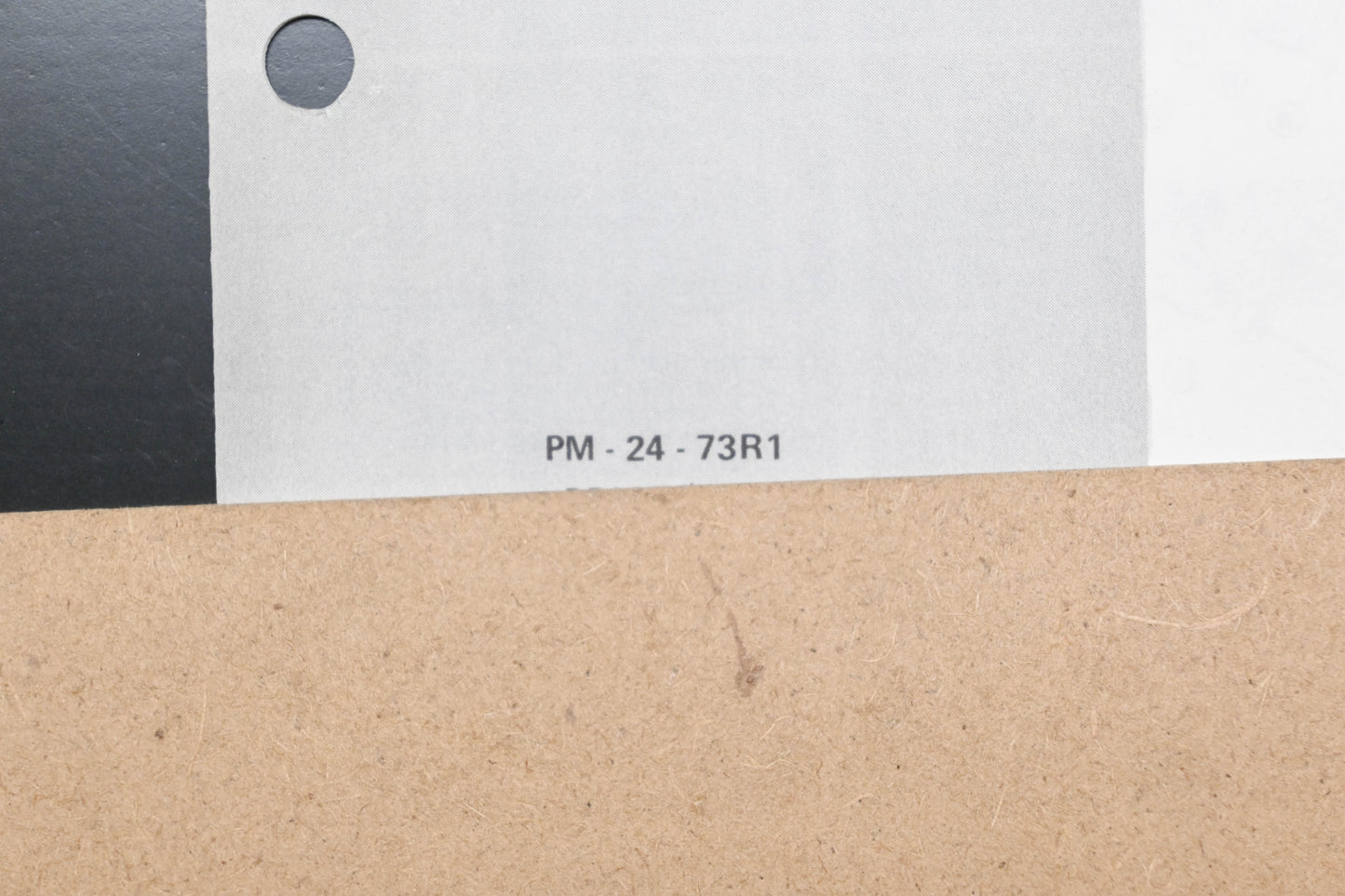 Ariens PM-24-73R1 8 HP 32" Sno-Thro Parts Manual