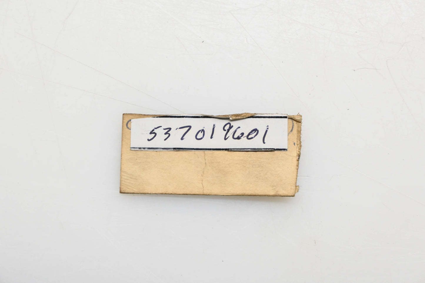 New OEM Husqvarna 537 01 96-01, 537019601 Throttle Shaft NOS