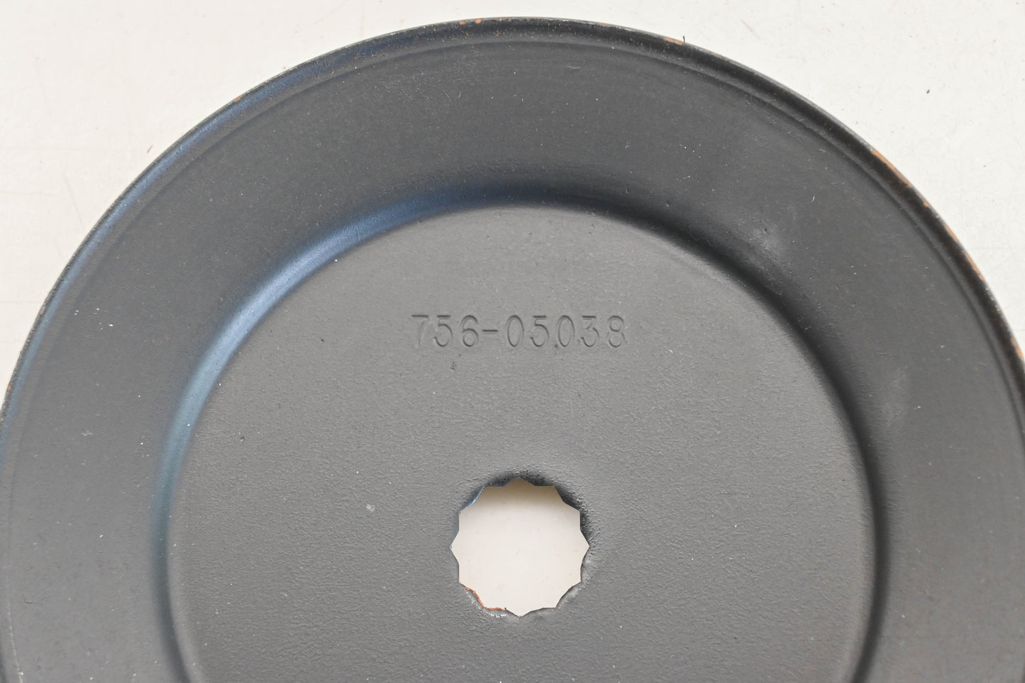 MTD 756-05038 5/8" x 5-7/16" Spindle Pulley NOS