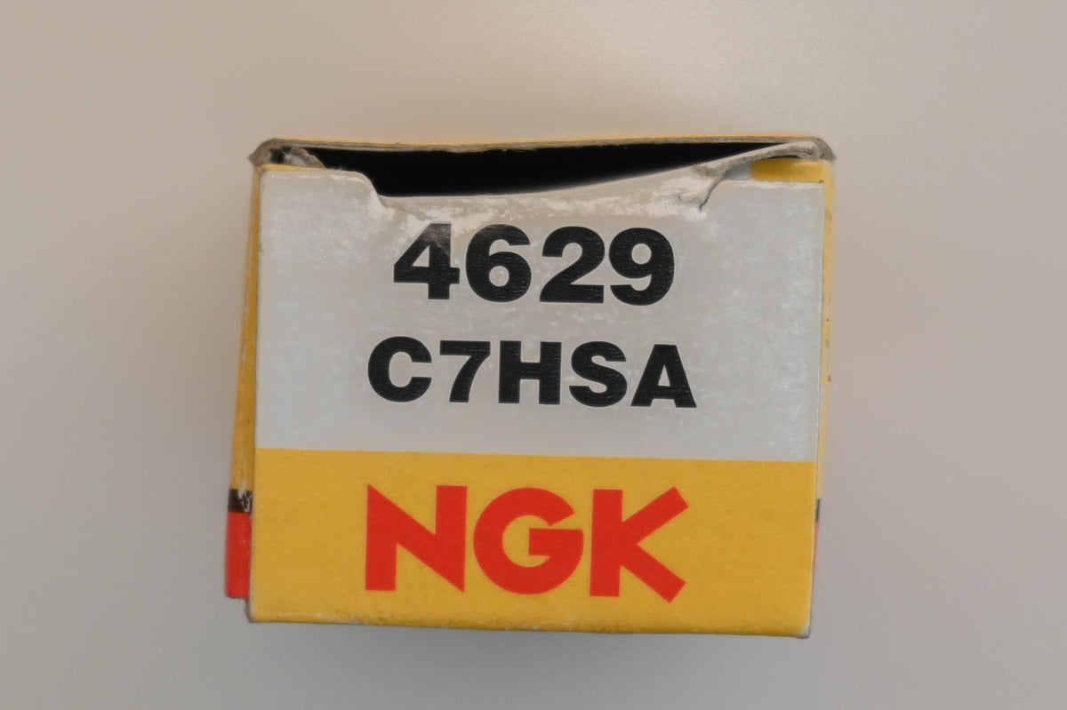 NGK C7HSA Spark Plugs Qty 2 NOS