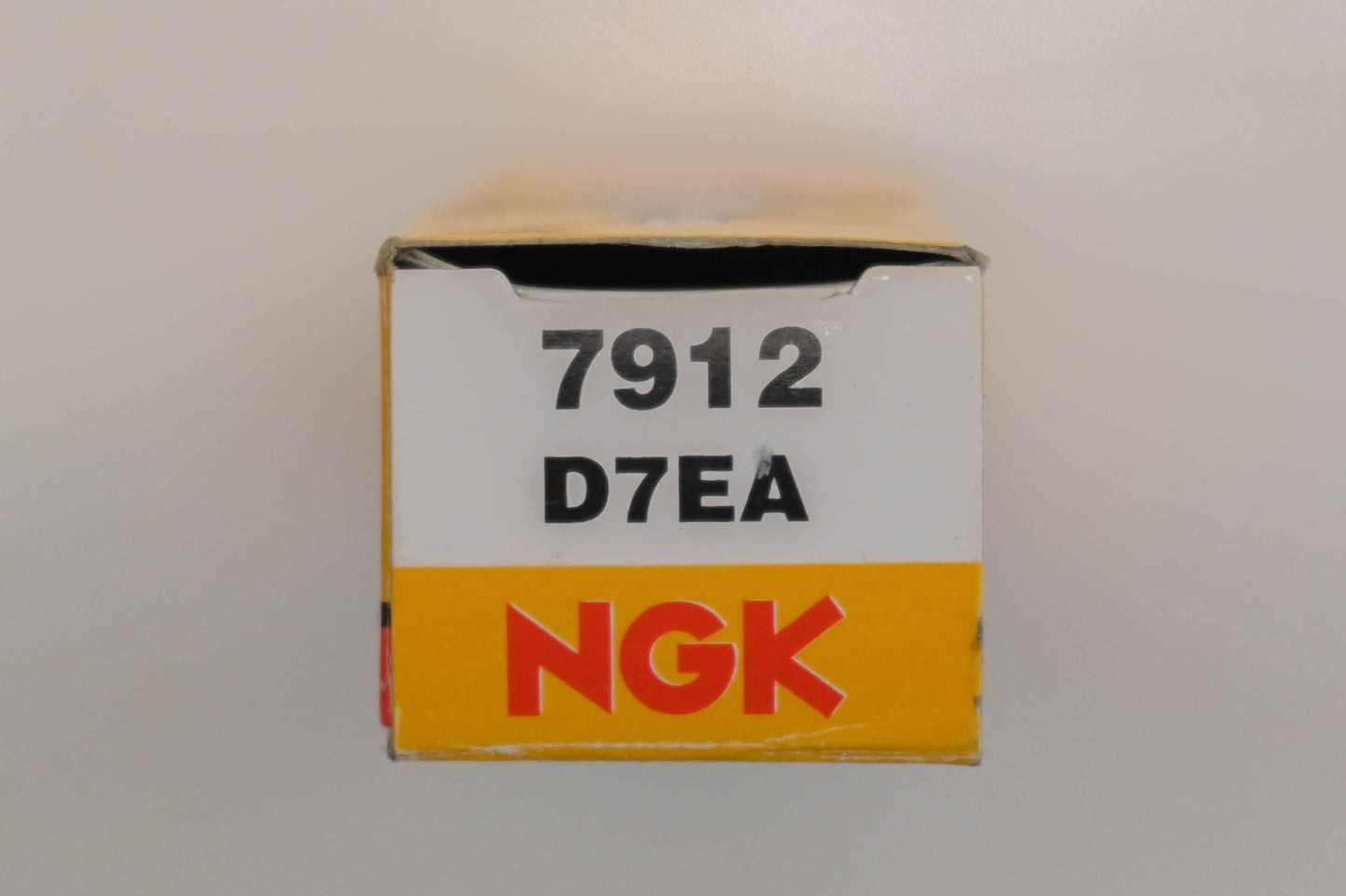 NGK D7EA Spark Plugs Qty 5 NOS