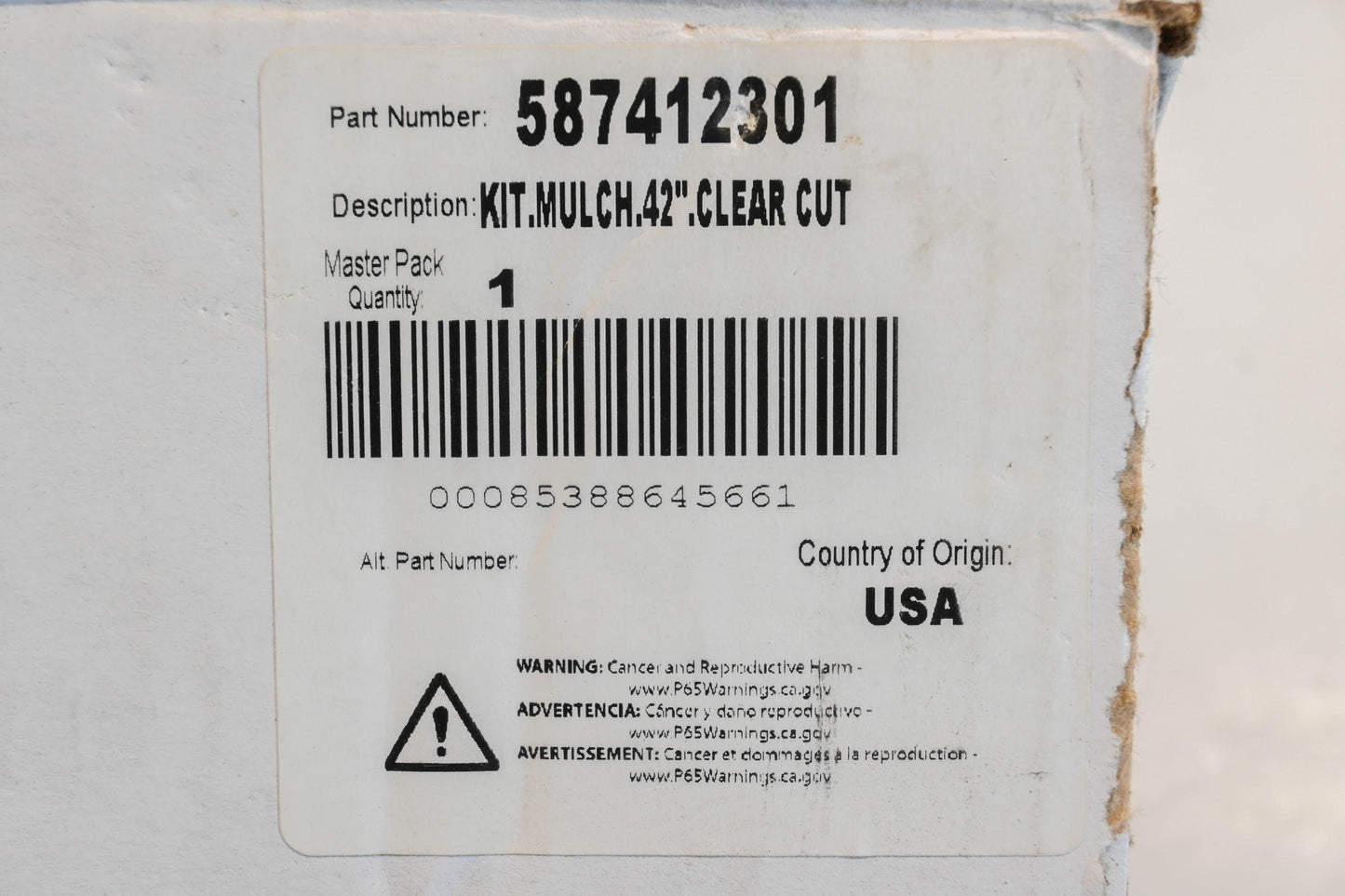 New OEM Husqvarna 587412301 42" Clear Cut Mulch Kit NOS