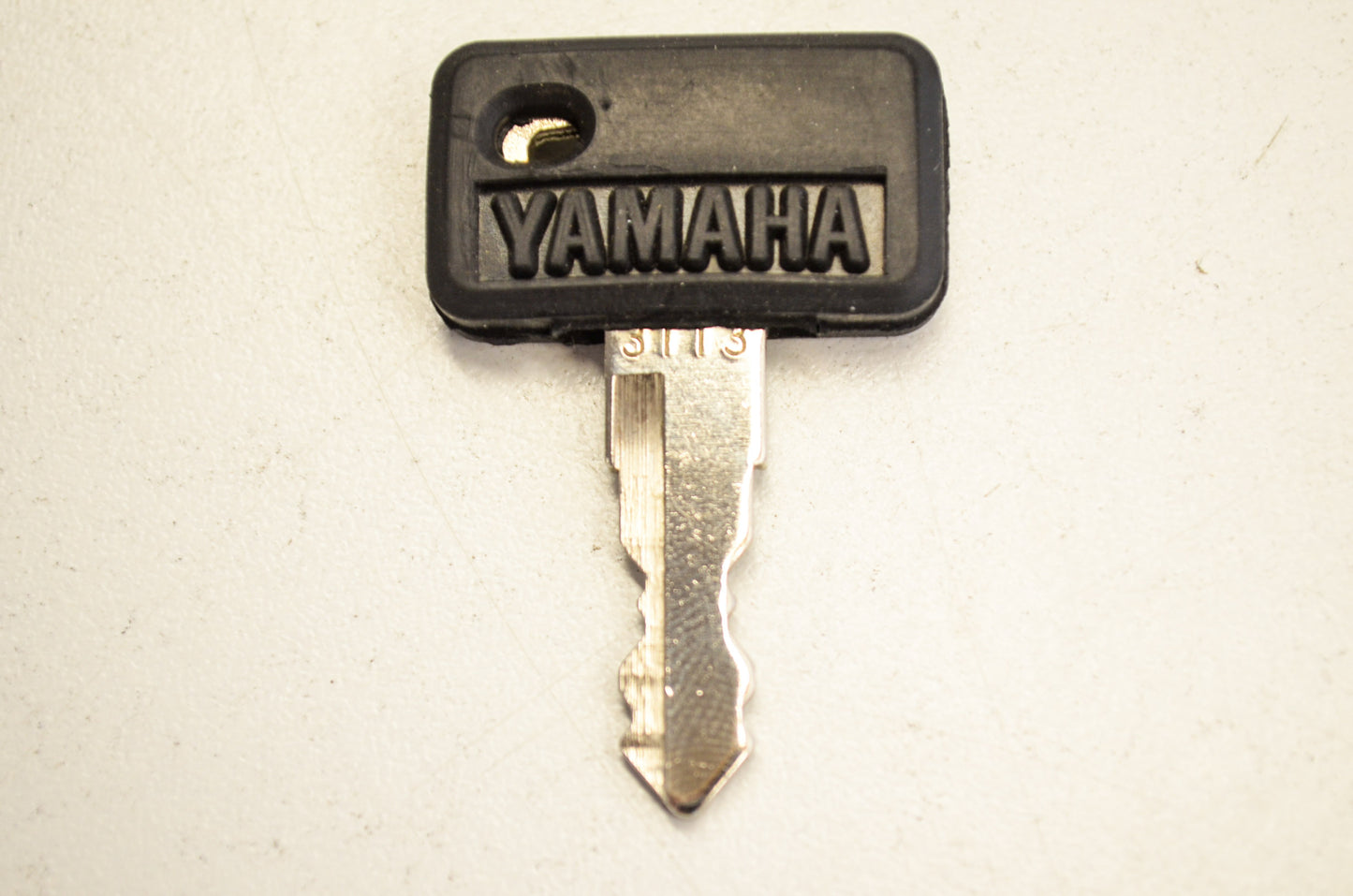 New OEM Yamaha Precut Key 3113 NOS