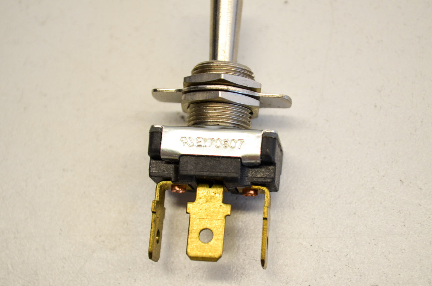 New Carling Toggle Switch 15A 120V NOS