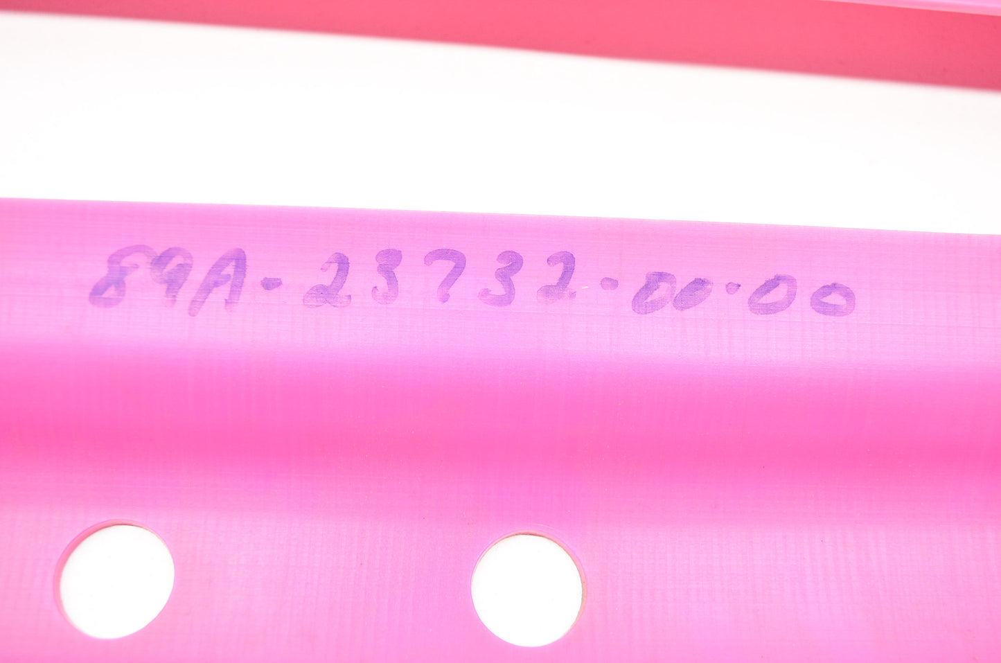 NEW OEM Yamaha Pink Skis QTY 2 92-93 VMAX-4 NOS