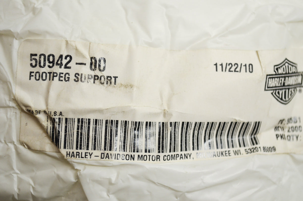 OEM Harley-Davidson 50942-00 Footpeg Support NOS