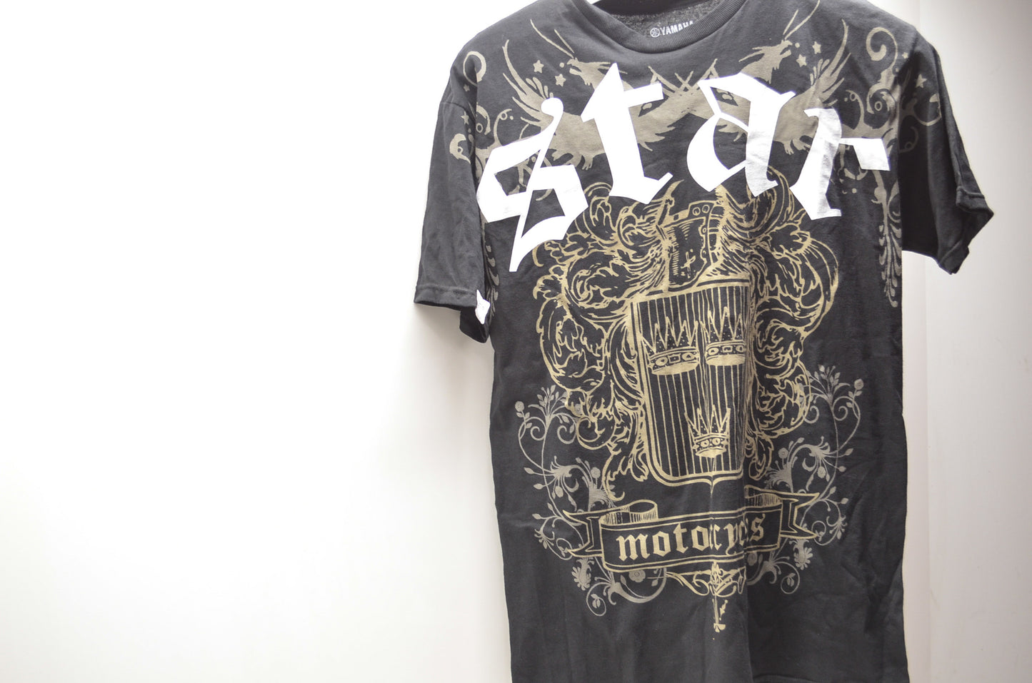 Medium Black and Gold Star Motorcycle Logo Tee NOS