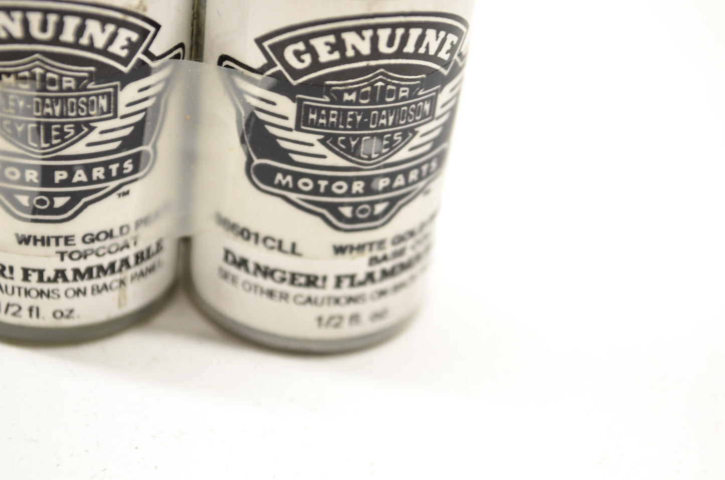 White Gold Pearl Touch Up Kit NOS