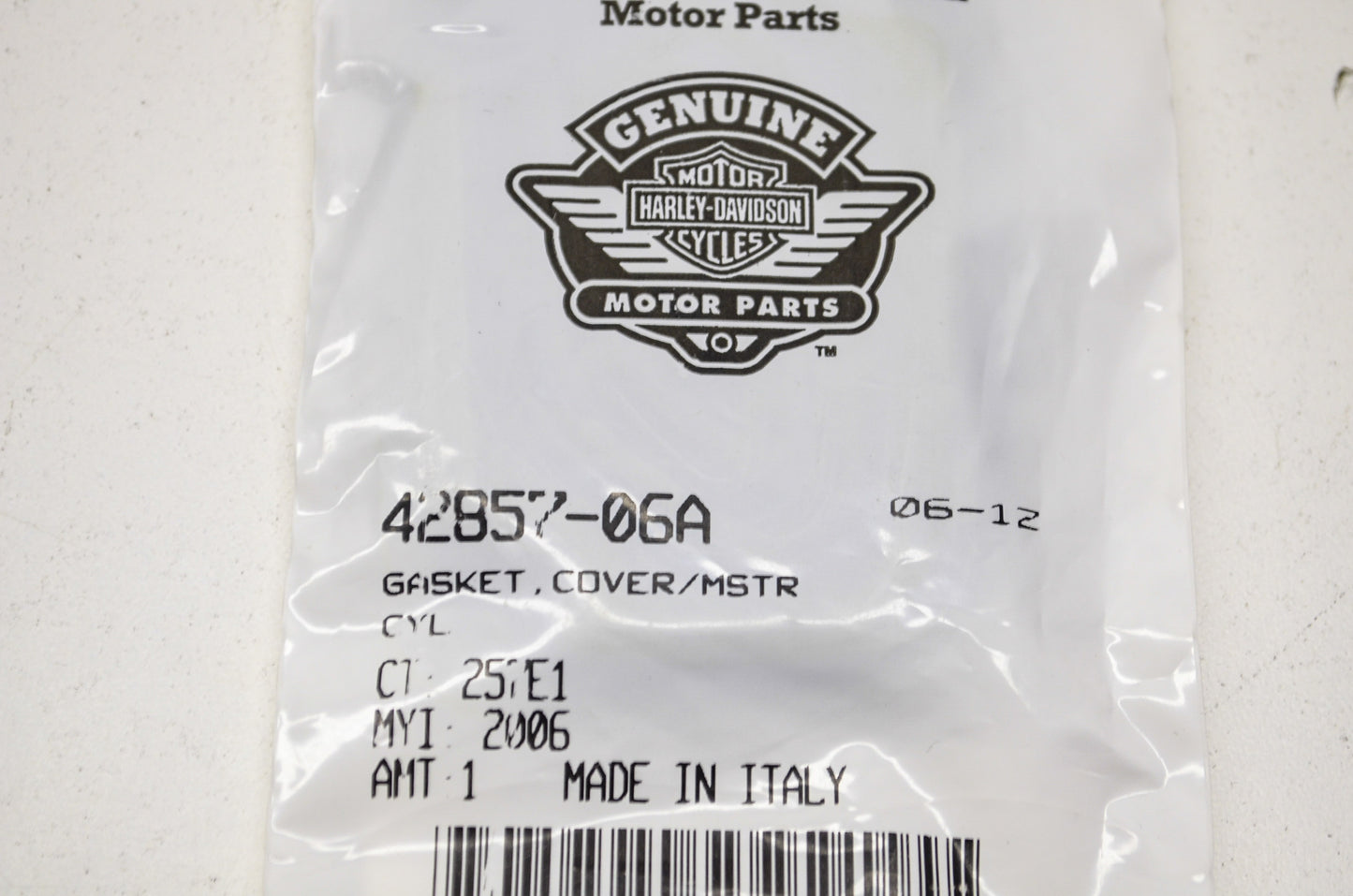 OEM Harley-Davidson 42857-06A Cover/Master Cylinder Gasket NOS