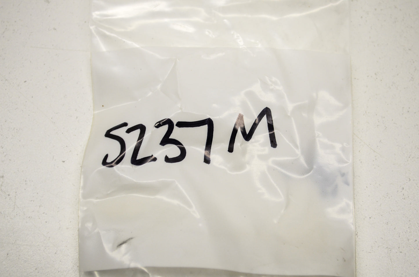 OEM Harley-Davidson 5237M Screw Qty 3 NOS