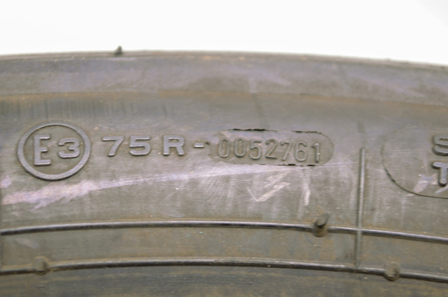 New Metzeler ME33 Laser Front Tire 110/90-16