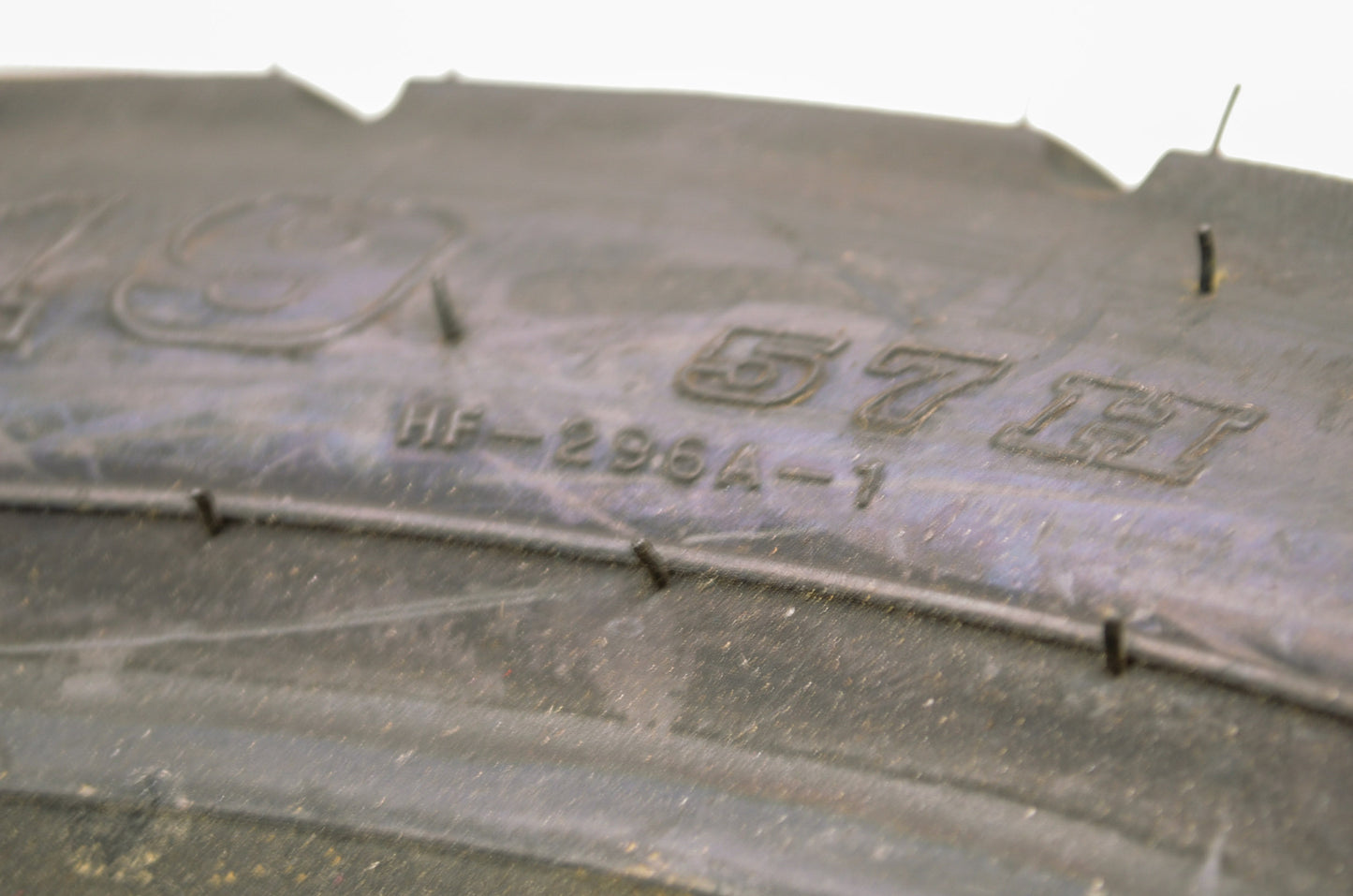 New Duro Front Tire 100/90-19