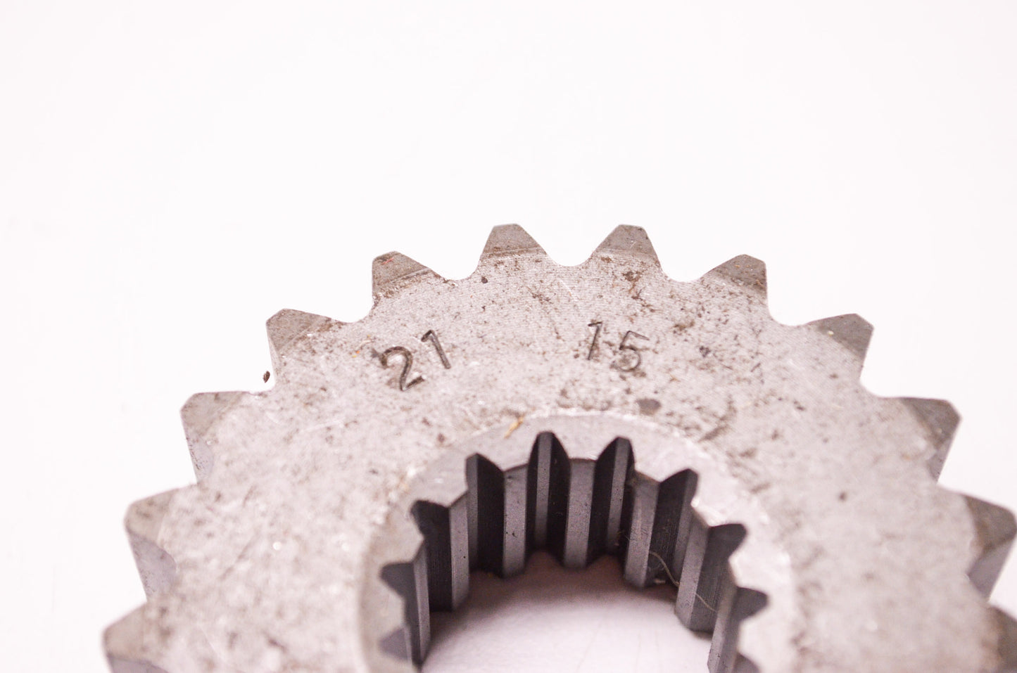 Aftermarket Snowmobile Chain 21 Tooth 15 Wide Sprocket Gear NOS