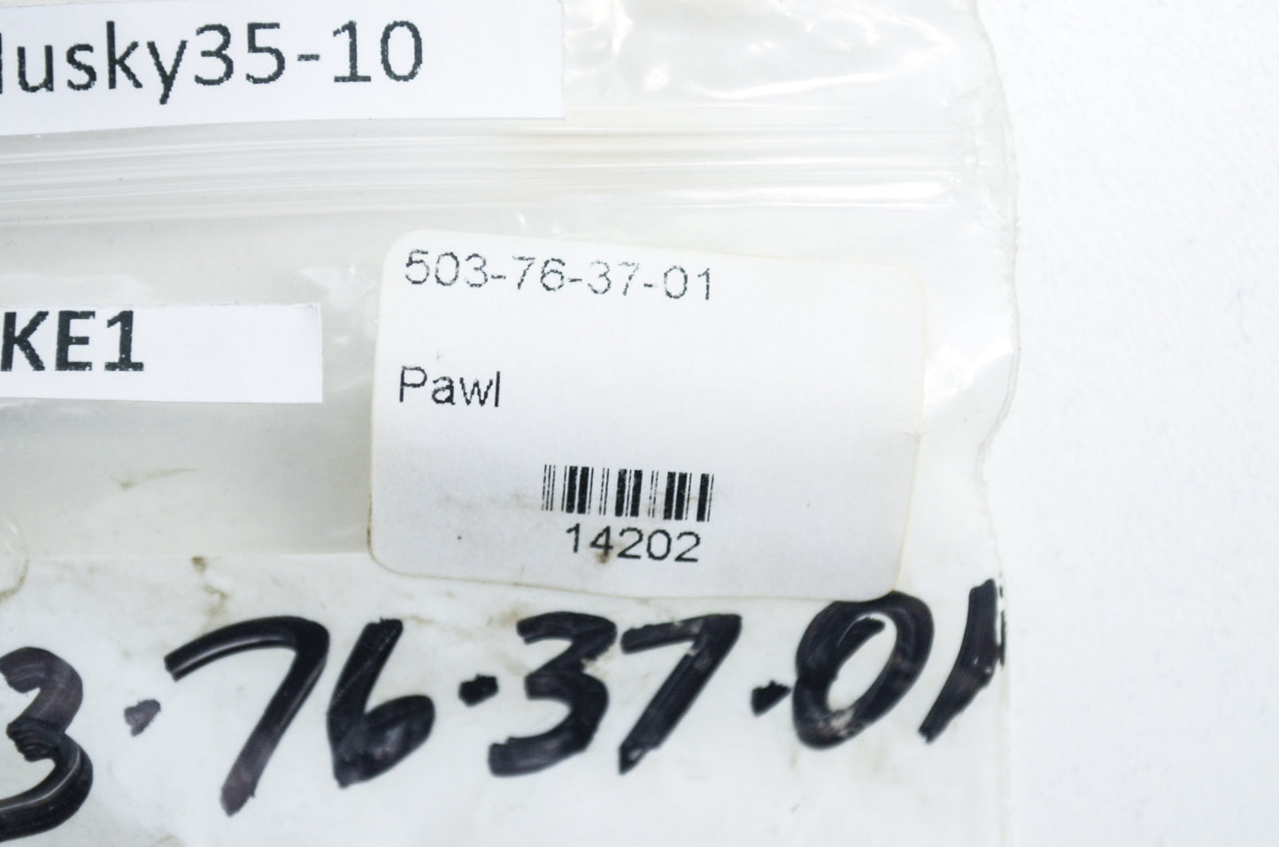 New OEM Husqvarna Pawl 371 NOS