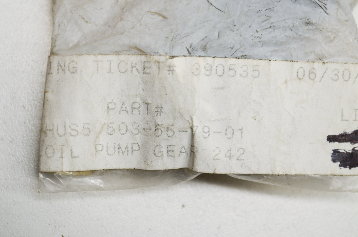 New OEM Husqvarna Oil Pump Gear 242 246 42 NOS