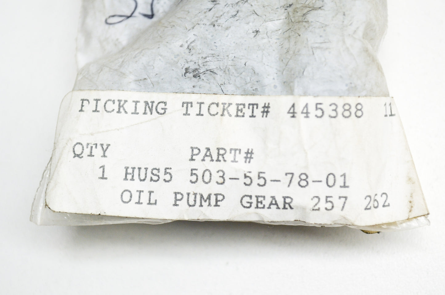 New OEM Husqvarna Oil Pump Gear 257 261 262 NOS