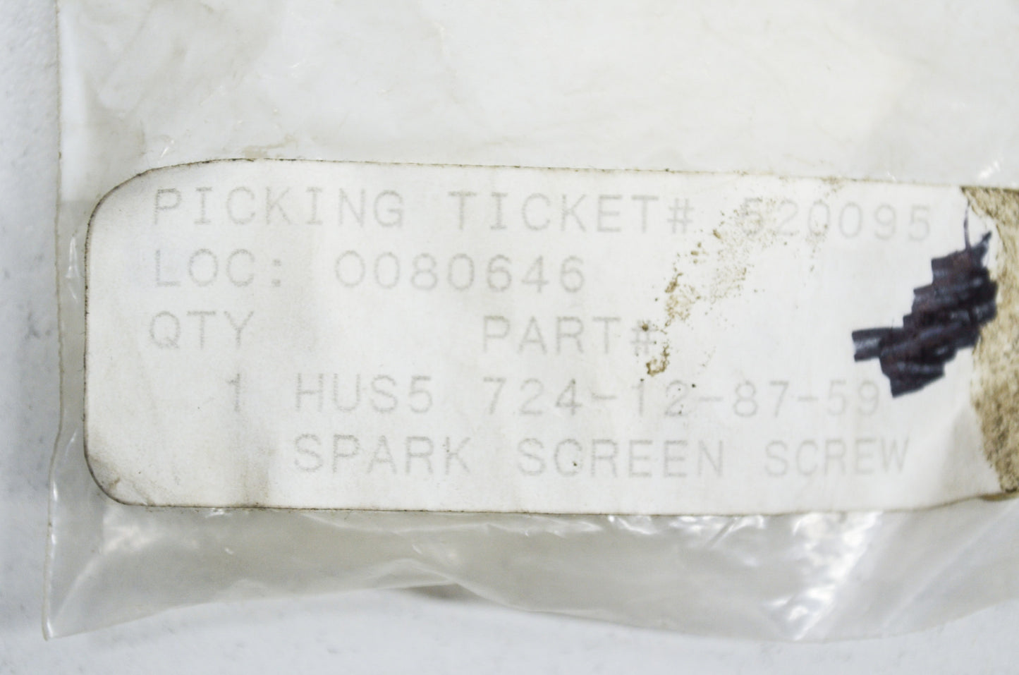 Spark Screen Screw 326 335 338 353 357 385 395 445 Qty 4 NOS