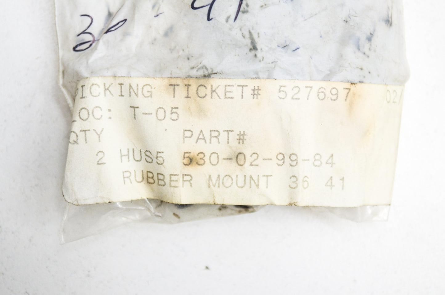 New OEM Husqvarna Rubber Mount 36 41 136 137 141 142 NOS