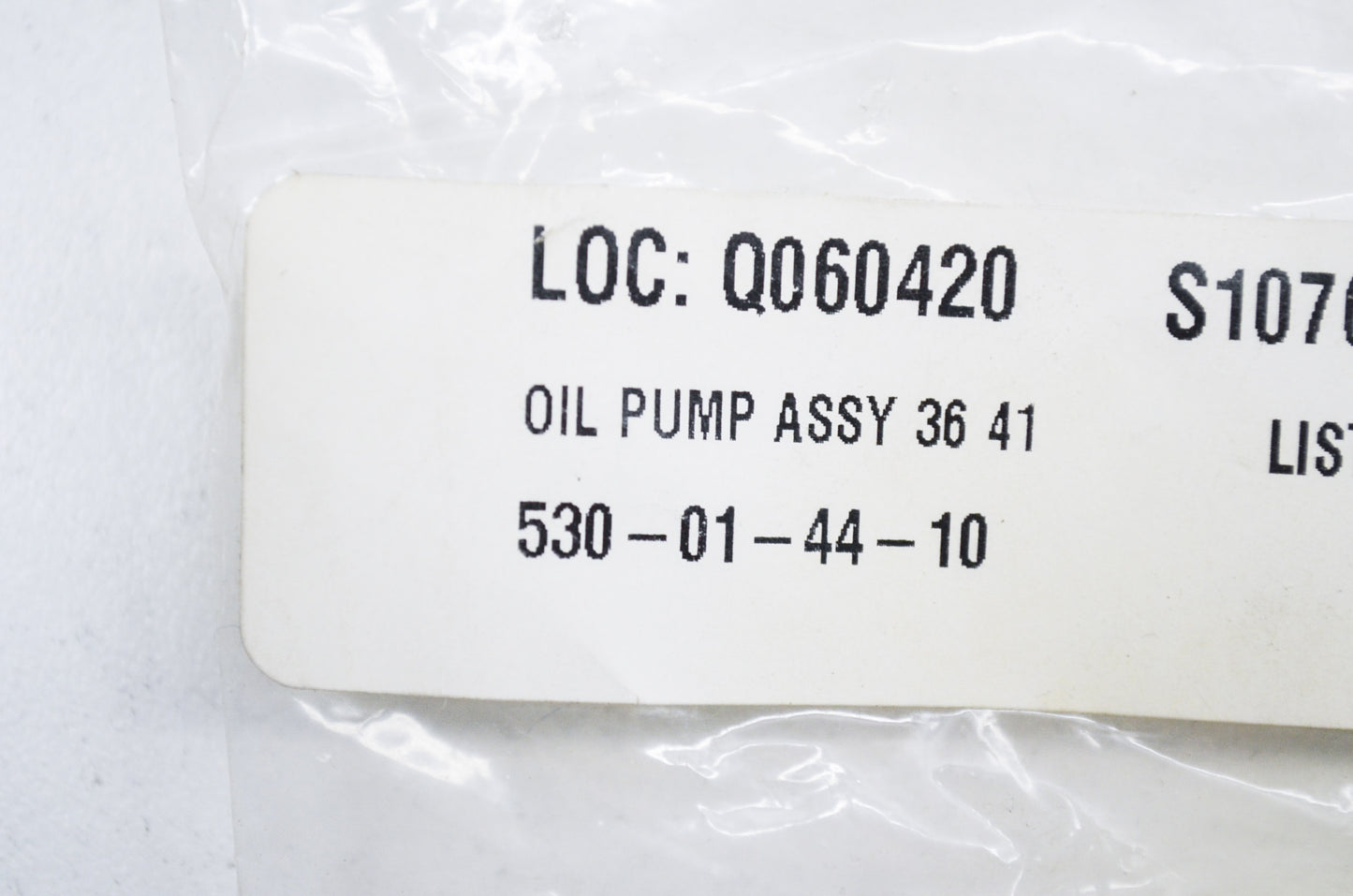 New OEM Husqvarna Oil Pump Assembly 36 41 136 137 141 142 NOS