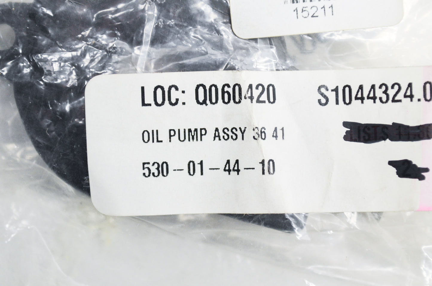 New OEM Husqvarna Oil Pump Assembly 36 41 136 137 141 142 NOS