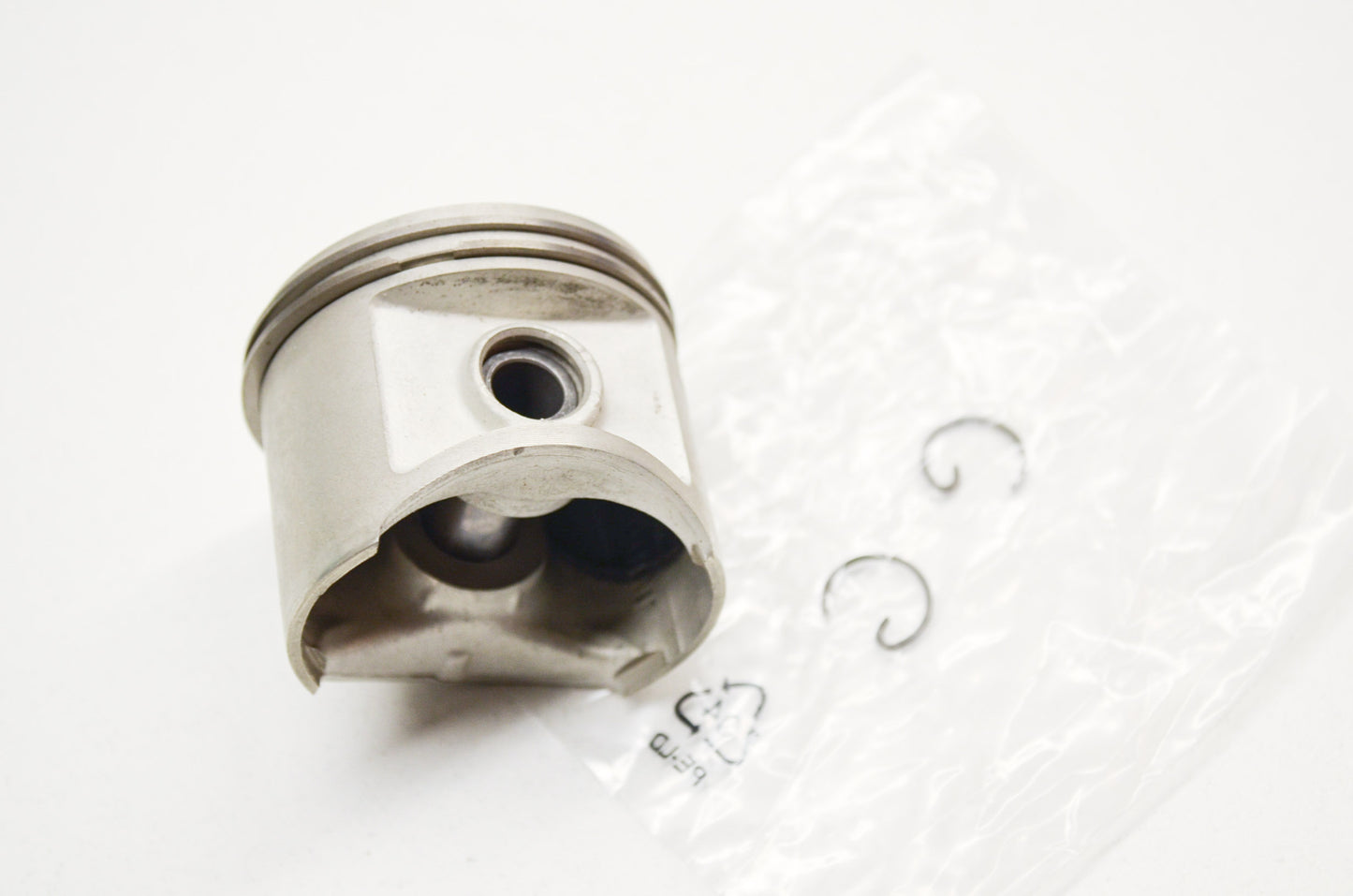 New OEM Husqvarna Piston Assembly 371 K 375 K EPA NOS