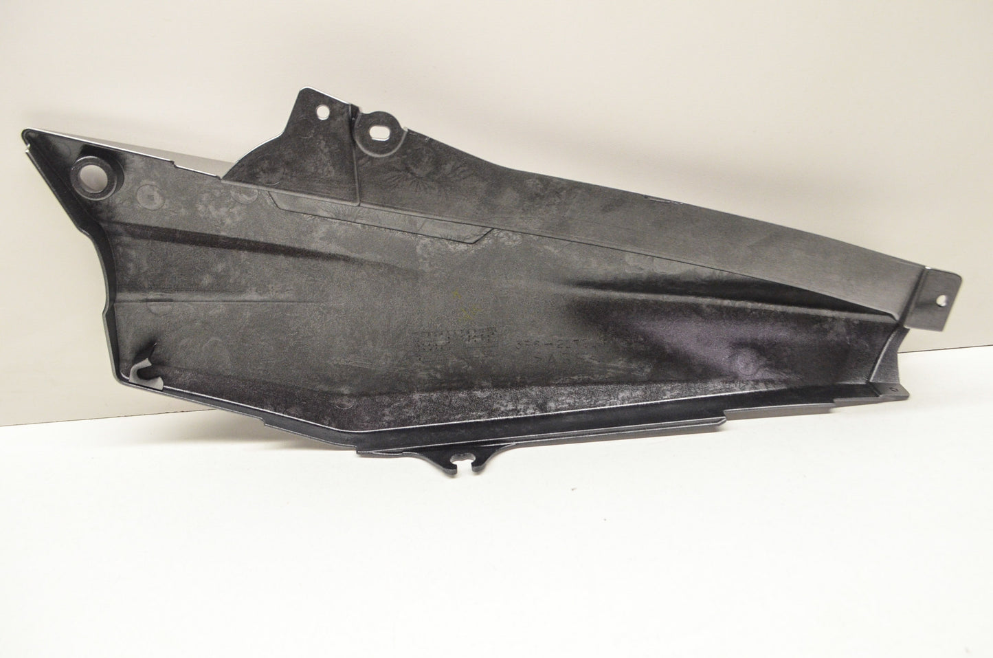 New OEM Yamaha Grey Side Cover Assembly Fairing FJR 13 1300 NOS