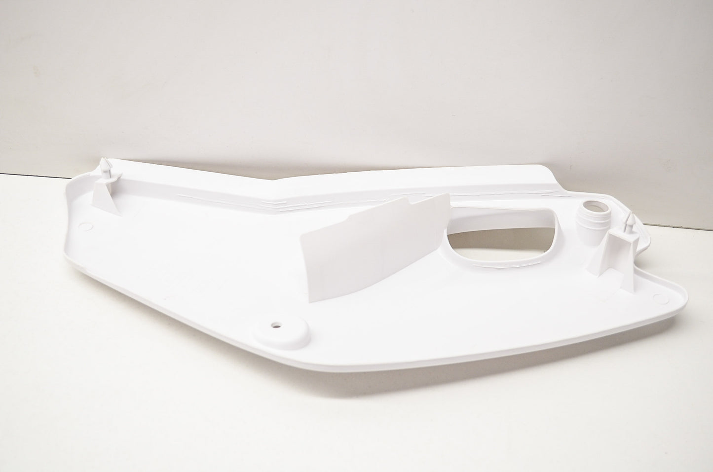 OEM Yamaha 5HP-21721-00-00 Side Cover 2 NOS