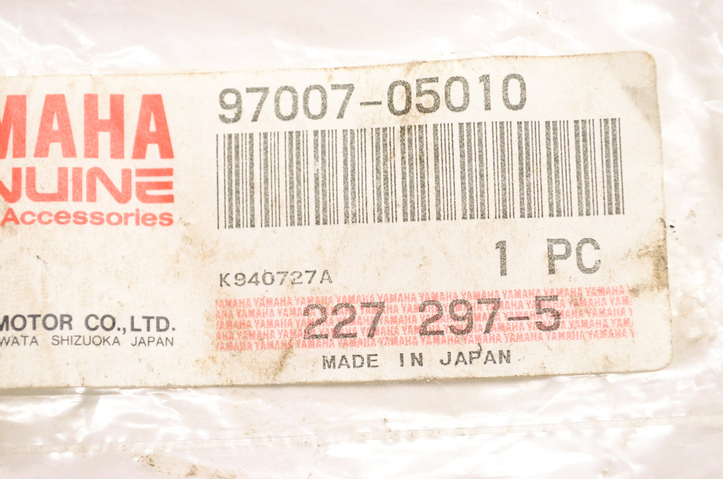 OEM Yamaha 97007-05010-00 Bolt NOS