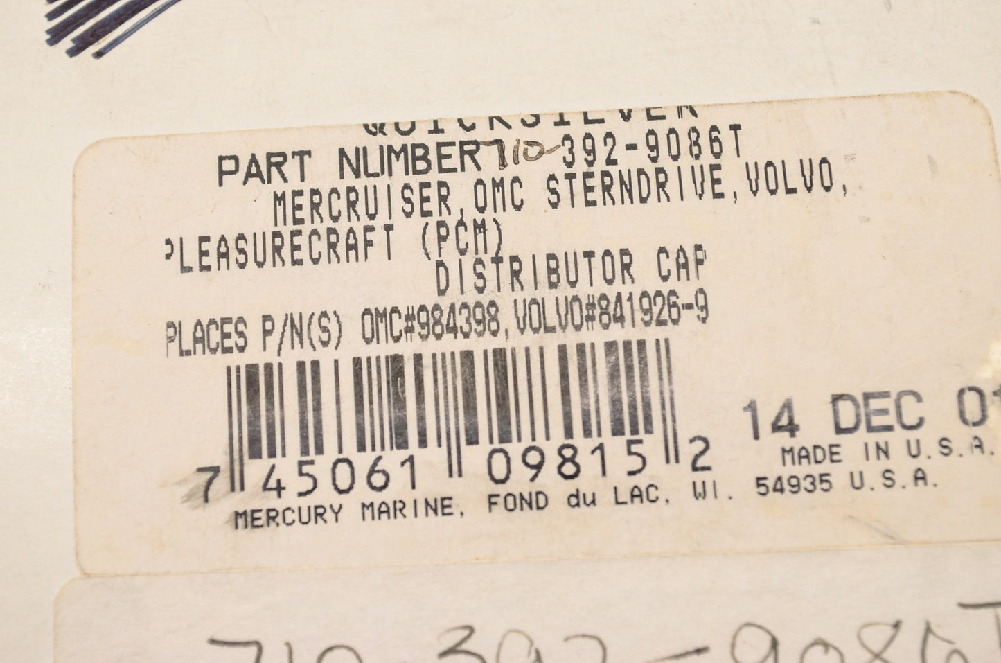 New OEM Quicksilver Mercury Marine Distributor Cap Mercruiser OMC Sterndrive Vol