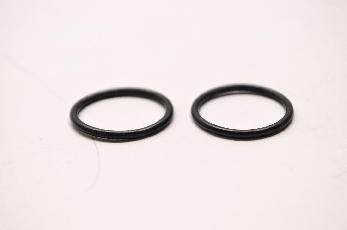New OEM Quicksilver Mercury Marine O-Ring Qty 2 NOS