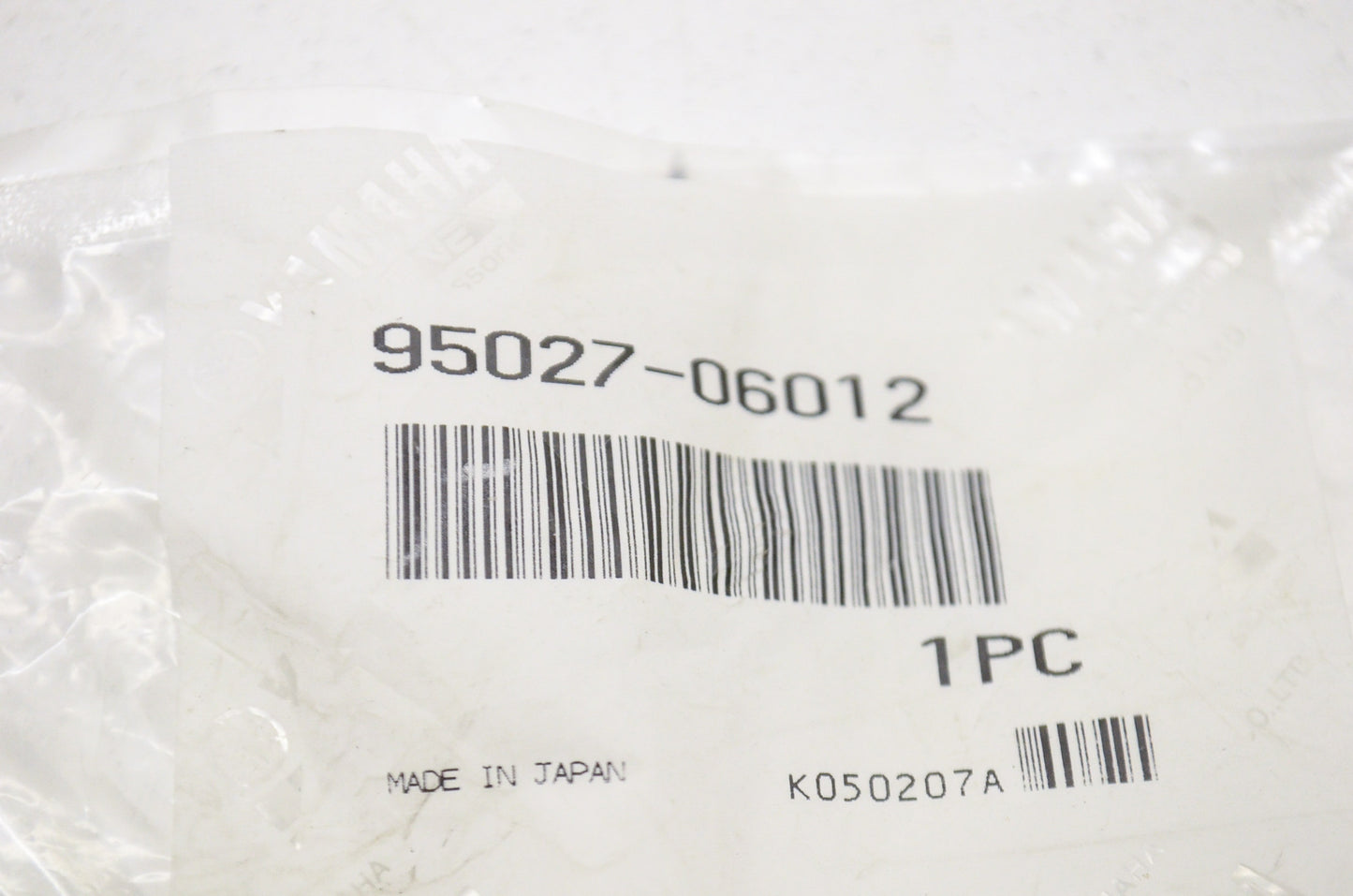 New OEM Yamaha 95027-06012-00 95027-06012-00 Bolt NOS