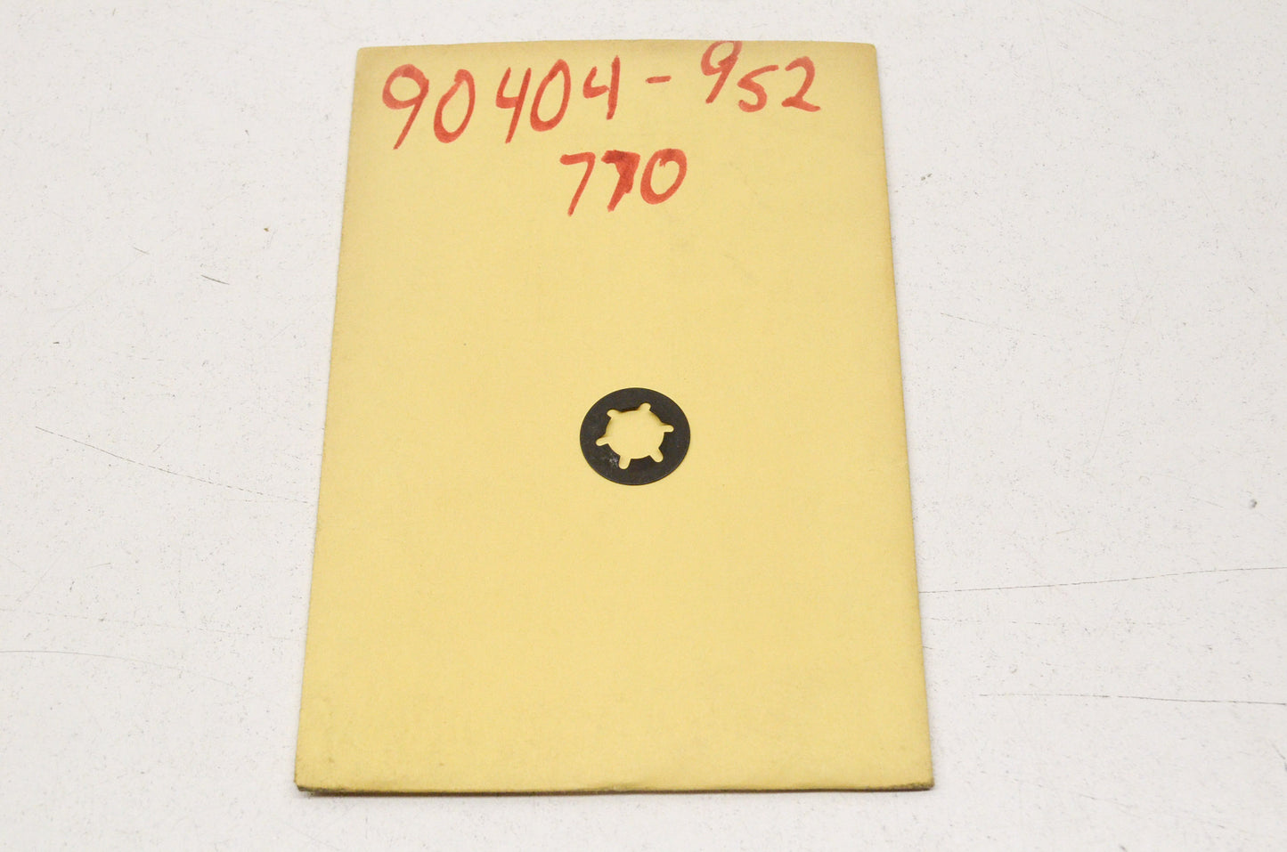 OEM Honda 90404-952-770 Special Washer 12mm NOS