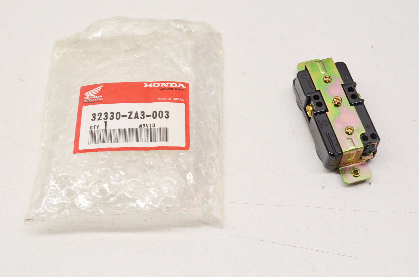 New OEM Honda Receptacle NOS