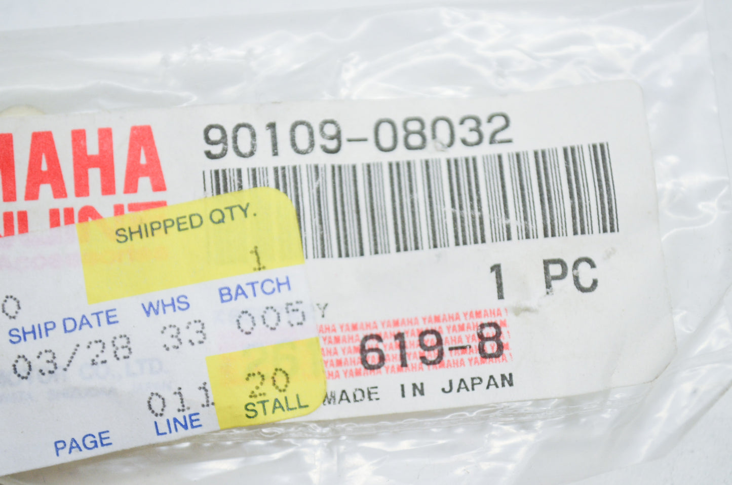 OEM Yamaha 90109-08032-00 Bolt NOS